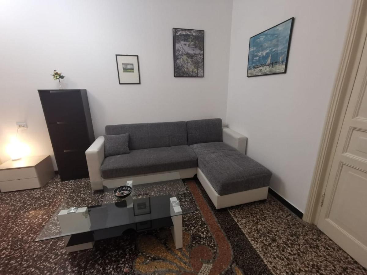 Wow Home - 175 Mq - Posteggio Privato - Davanti Porto Traghetti - Fino A 10 Posti Letto Genua Exterior foto