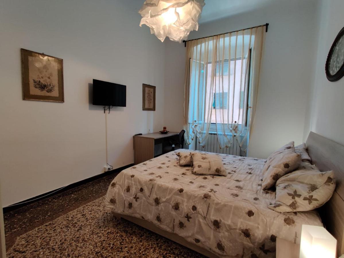 Wow Home - 175 Mq - Posteggio Privato - Davanti Porto Traghetti - Fino A 10 Posti Letto Genua Exterior foto