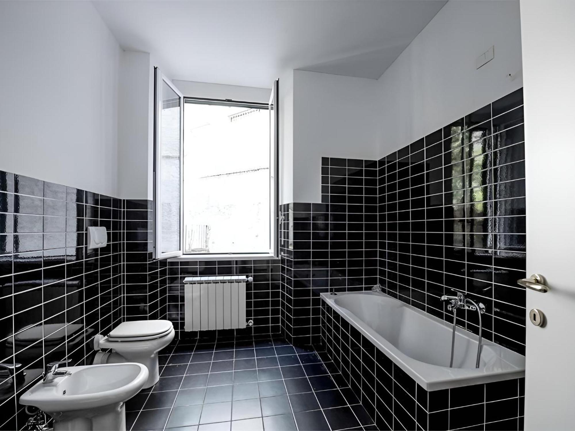 Wow Home - 175 Mq - Posteggio Privato - Davanti Porto Traghetti - Fino A 10 Posti Letto Genua Exterior foto